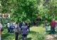 Protestul profesorilor de la Suceava s-a desfășurat în... boscheți