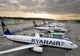 RYANAIR ÎI VA AMENDA CU MINIM 500 DE EURO PE PASAGERII INDISCIPLINAȚI, DIRECT DE PE CARDUL DE REZERVARE