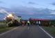 Trafic blocat pe DN 2, la intersecția cu localitatea Calafindești, după ce un utilaj agricol a ajuns de-a curmezișul pe șosea FOTO