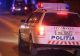 Cu poliția pe urmele sale, un bărbat a ajuns cu mașina în gardul unei case