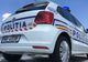 I-a explodat cauciucul și a intrat cu mașina într-un copac