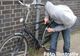 Doi frați au fost reținuți după ce au furat o bicicletă