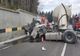Accident rutier grav în Pasul Mestecăniș. Un șofer a rămas încarcerat FOTO