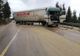 Circulație îngreunată în Pasul Mestecăniș, după ce un tir a derapat FOTO