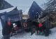 FOTO- Un TIR încărcat cu deșeuri plastice s-a răsturnat peste o mașină parcată! O persoană a ajuns la spital