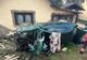 Un autoturism s-a răsturnat în curtea unei case