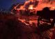 Iadul pe pământ. Incendiu de proporții în județul Suceava, zeci de animale la un pas de o moartea îngrozitoare - FOTO